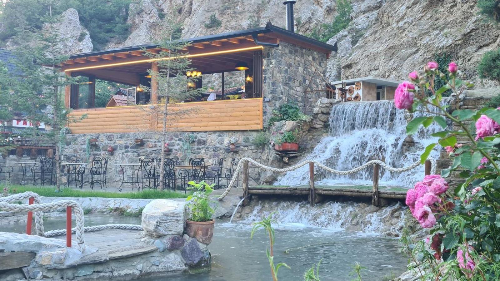 Dibra Park Agrotourism Hotel Peshkopi Ngoại thất bức ảnh
