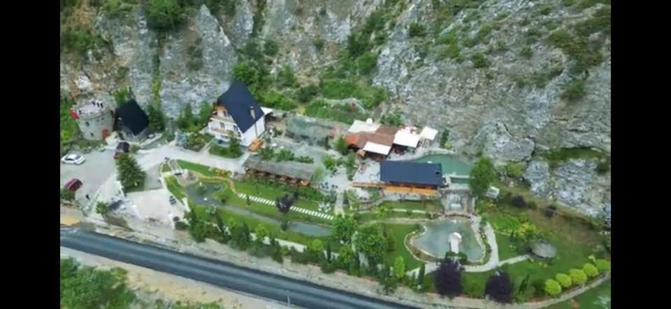 Dibra Park Agrotourism Hotel Peshkopi Ngoại thất bức ảnh
